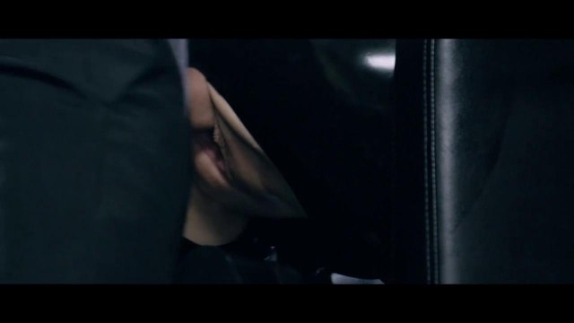 Красивый секс с топовой моделькой в черном латексе