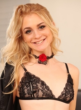 Порно с актрисой Anastasia Knight (Анастасия Кнайт)