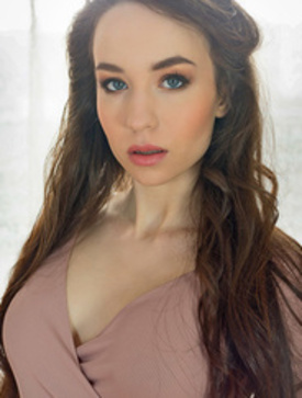 Порно с актрисой Angel Rush (Ангел Раш)