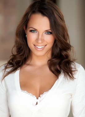 Порно с актрисой Lily Love (Лили Лав)